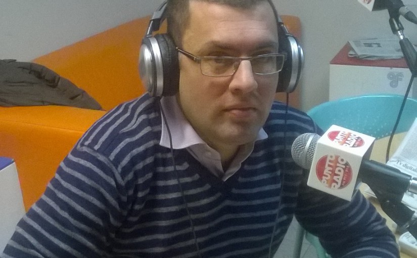 Andrea Falchi a Punto Radio a Cascina con il ciclo degli effetti